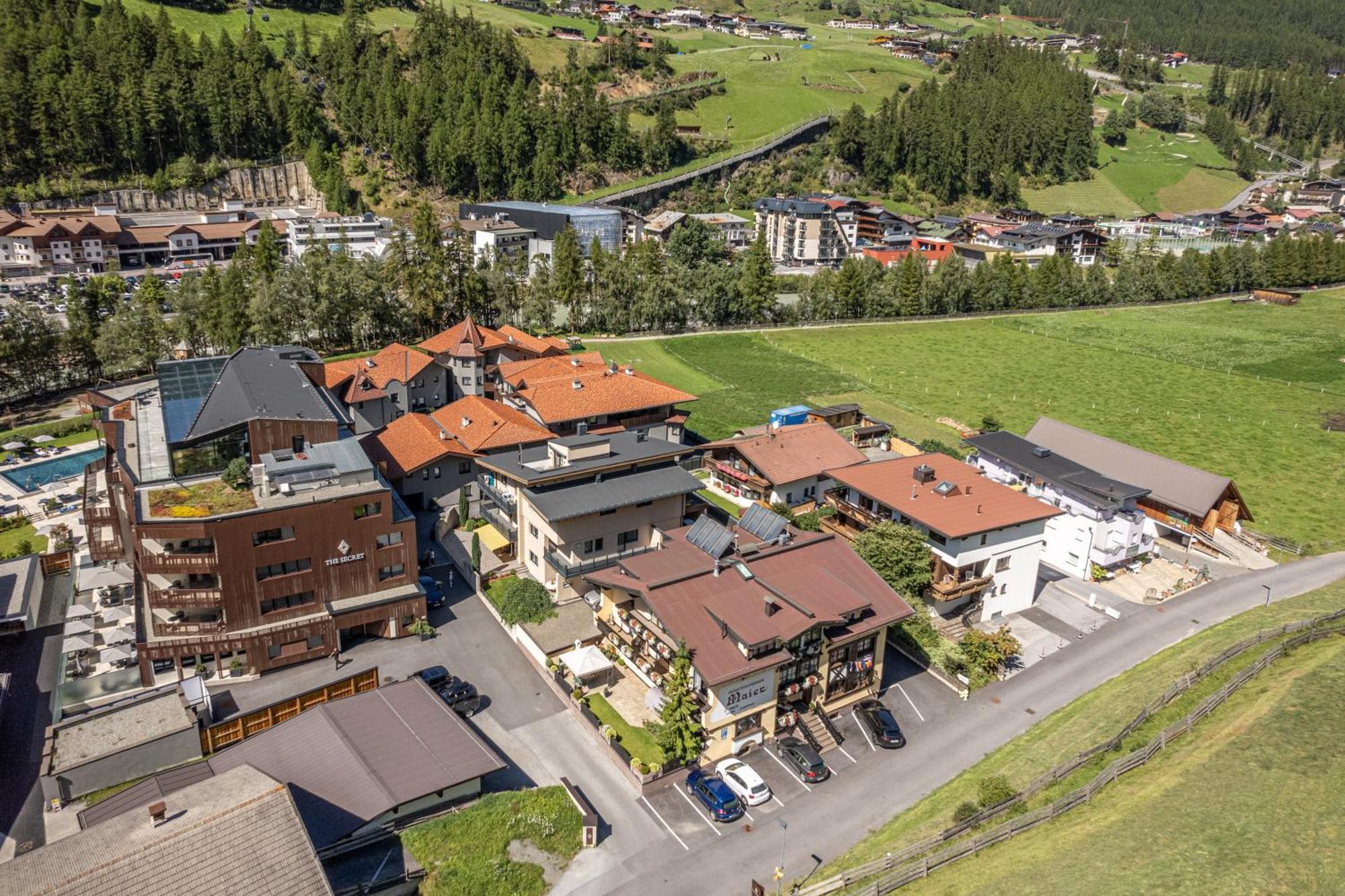 Fruehstueckspension Maier Sölden Exteriör bild